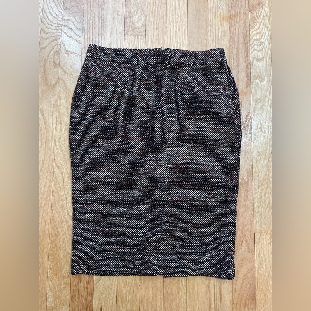 Ann Taylor, skirt, size 2, great condition